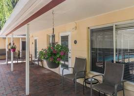 Tropical Villas Of Venice Beach 3