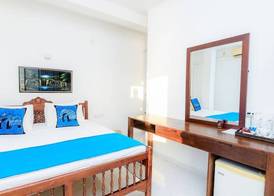 Royal Beach Hotel Hikkaduwa 5