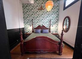 The Oliver Inn | Duluth Hotel Near Canal Park 2