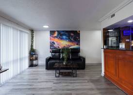Galaxy Inn & Suites 4