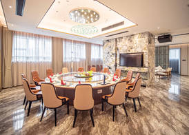 Grand Chu Hotel 3