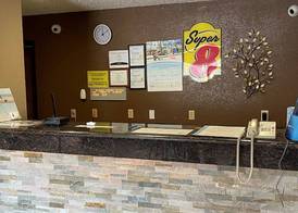 Super 8 by Wyndham Story City 3