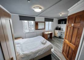 Hansen Hotel 5