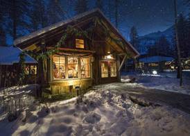 Sleeping Lady Mountain Resort & Spa 4
