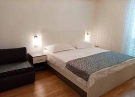 Apartments Pezo 3