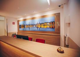 Hotel Luckys Inn 3