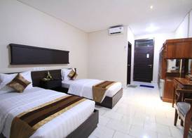 Bakung Beach Resort 3