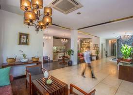 Nita By Vo Luxury Hotel 5