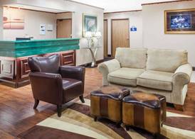 Days Inn by Wyndham Dyersburg 3