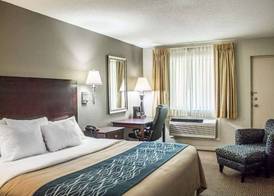 Comfort Inn Sandusky 3