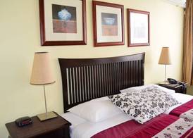 Knightsbridge Apartments 5