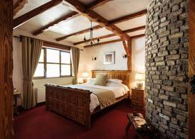 Tudor Lodge 2