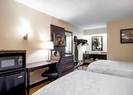 Red Roof Inn PLUS+ Statesville 3