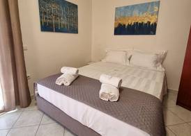 PREMIUM SUITES 4