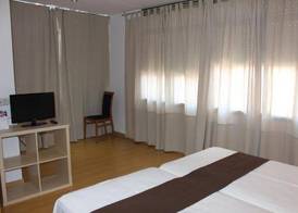 Hostal Falfes 4