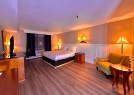Presque Isle Hotel 3