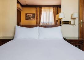 Hotel Conde Rodrigo 4