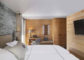 Unique Hotel Post 3