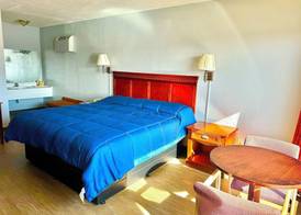 Volunteer Inn at Church Hill 4