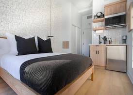 Unique Stays - 4119 St-Denis 2