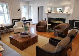 Sand Bar Cottage Inn 5
