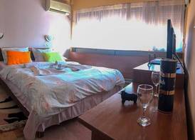 Hotel Square 4