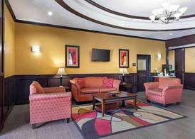 Quality Inn & Suites Groesbeck North 3