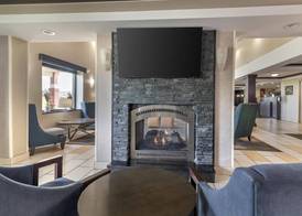 Best Western Plus Keene Hotel 3