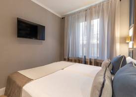 BiBo Suites Palacio de Portago 3