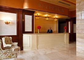 Hotel Roman by Dumbrava Business Resort 3
