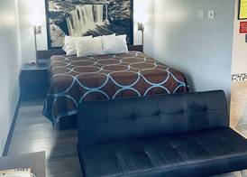 Super 8 by Wyndham Corbin KY 2