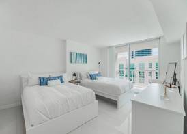 The Club at Brickell Bay 5