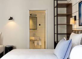 Hôtel Moderniste 5