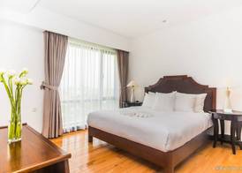 Elegant Suites Westlake 5