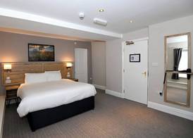 Wheatsheaf, Baslow by Marston's Inns 5