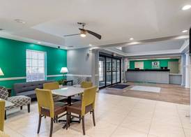 Quality Inn Newnan - Atlanta South 4