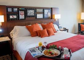 Delta Hotels by Marriott Utica 4