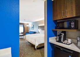 Holiday Inn Express & Suites HOUSTON NASA - BOARDWALK AREA by IHG 2