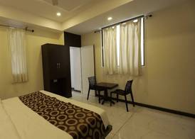 Silver Suite 5
