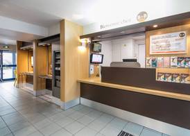 B&B HOTEL Grenoble Université 1 4