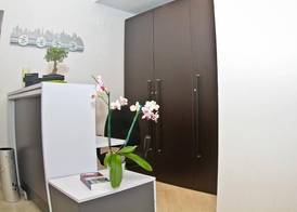 Luxury apartment near Vatican, Steps to Metro, AC & Fast WiFi 3