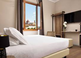 Essence Hotel 3