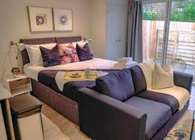 Catharine House by condokeeper 4