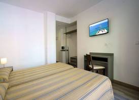 Hostal Anna Benidorm 5