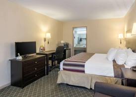 Rodeway Inn University/Downtown 5