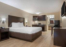 SureStay Studio by Best Western Gonzales 4
