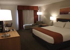 Holiday Inn Express Munising-Lakeview Hotel By IHG 4