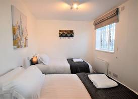 Jims Place - Your Apartment 4