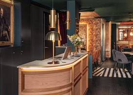 Snob Hotel 2