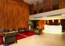 Page 10 Hotel 2